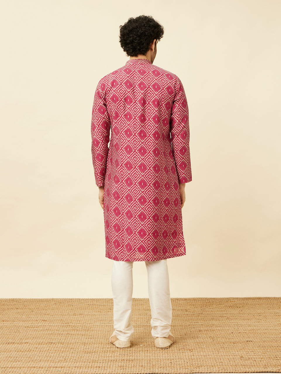 Manyavar Ruby Pink Harlequin Printed Kurta Set - view 6