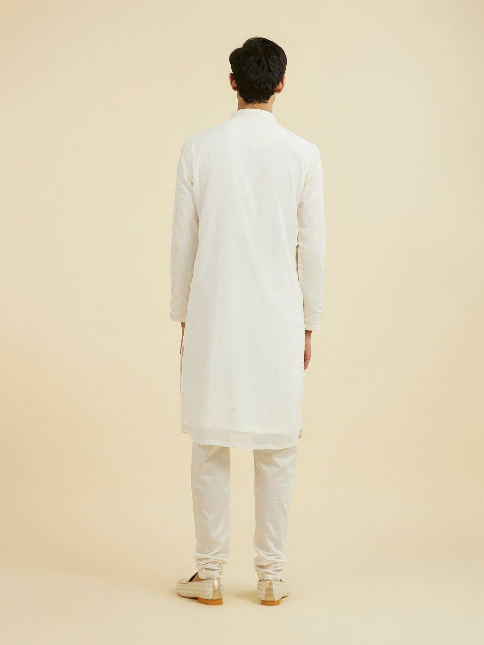 Manyavar Elegant Cream Kurta Churidar - view 5