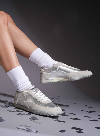 Comet Astra Chrome Kiss Sneakers