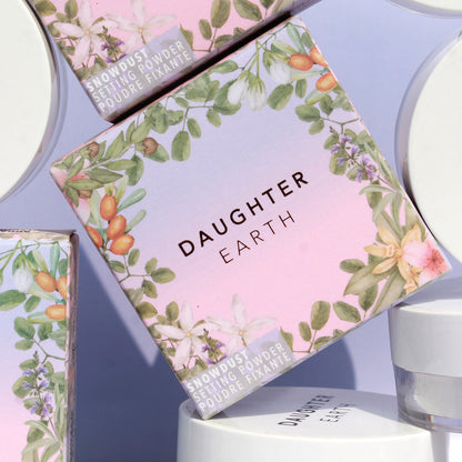 Daughter earth  snowdust-setting-powder