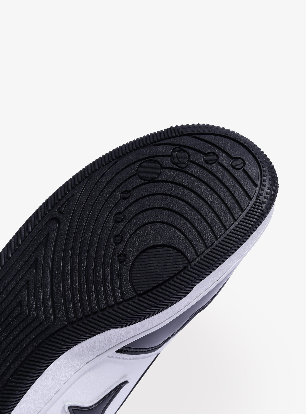 Comet Tuxedo Sneakers