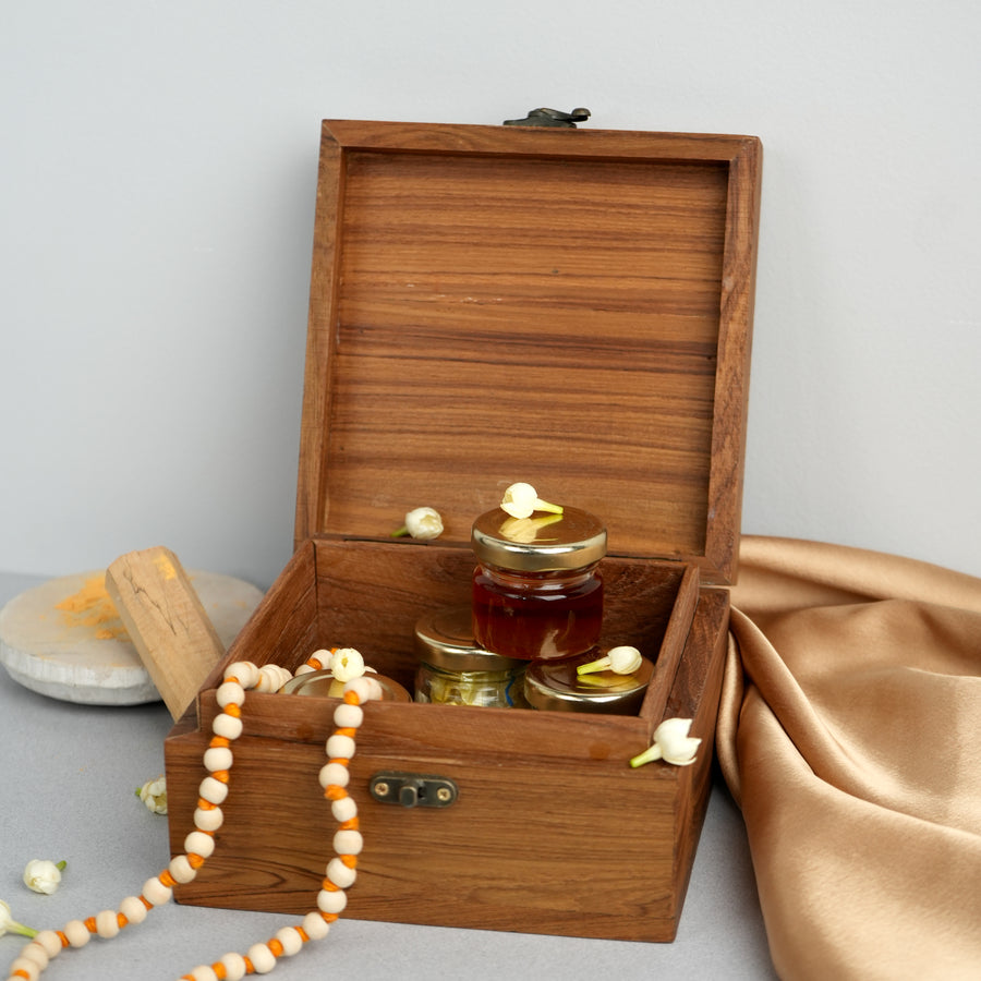 Samskara Home Sri Yantra Puja Box 