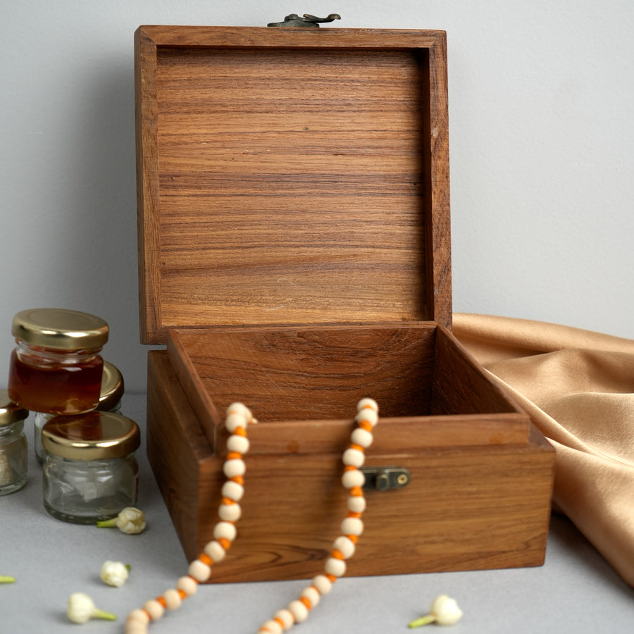 Samskara Home Sri Yantra Puja Box 