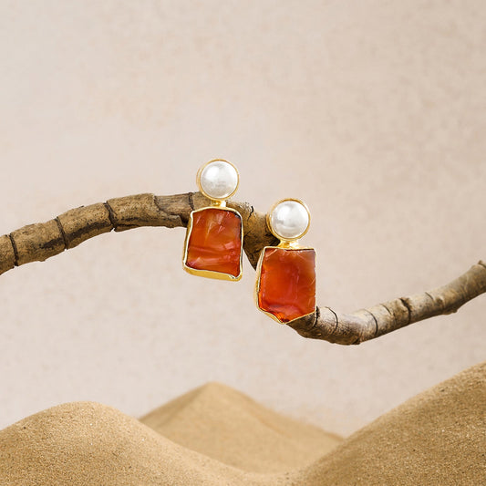 Joker and Witch Soléa Pearl Orange Natural Stone Earrings