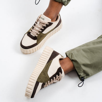CHNKS Gaia Sneakers for Women