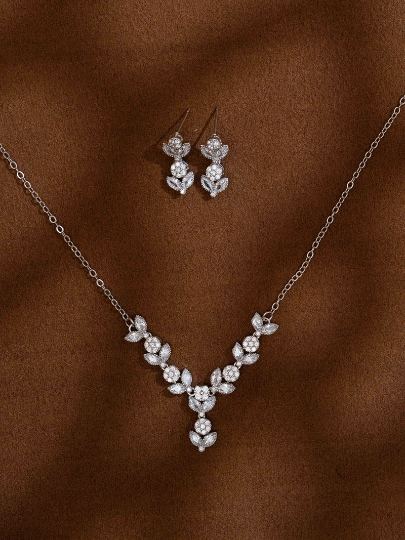 Zeraki Jewels Taruni Silver Necklace Set