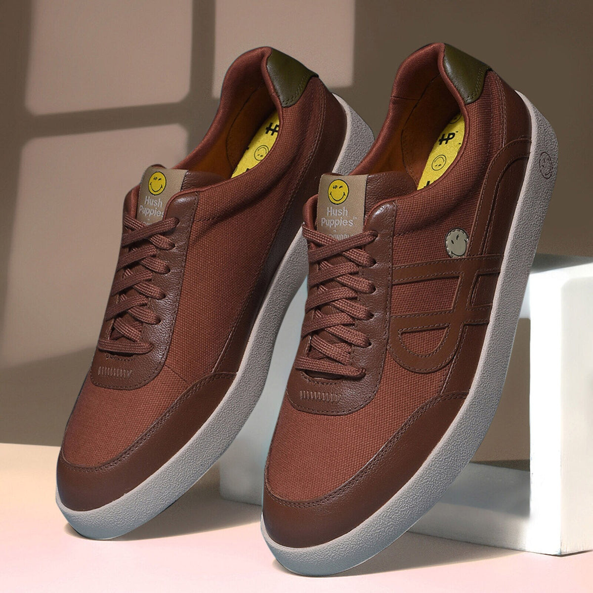Hush Puppies Tan Sneaker for Men Style 8243923