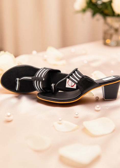 Dhaga Black Block Heel Kolhapuri for Women