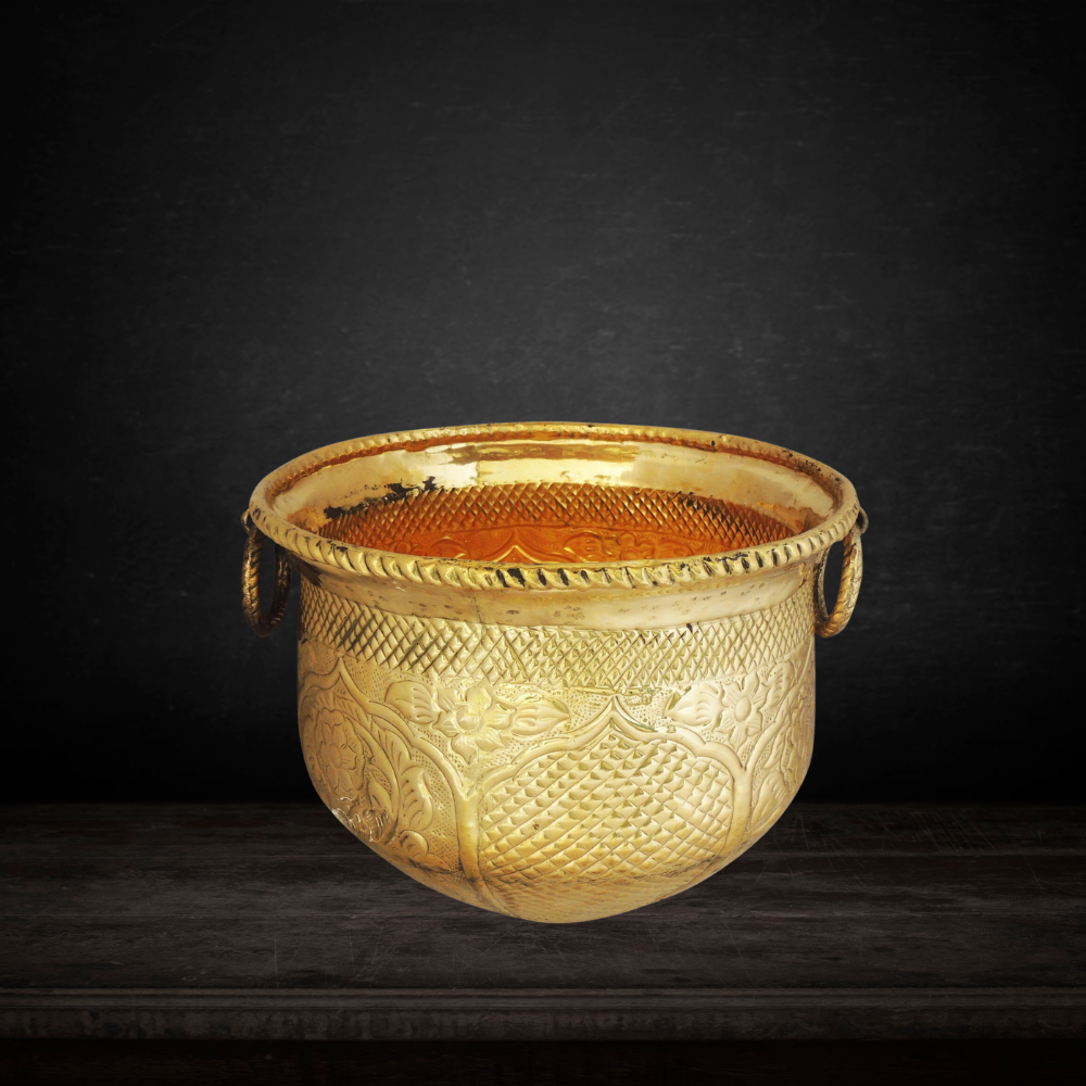 Brass Planter Pot Gamala Chatai 2.33Kg - PUSHMYCART