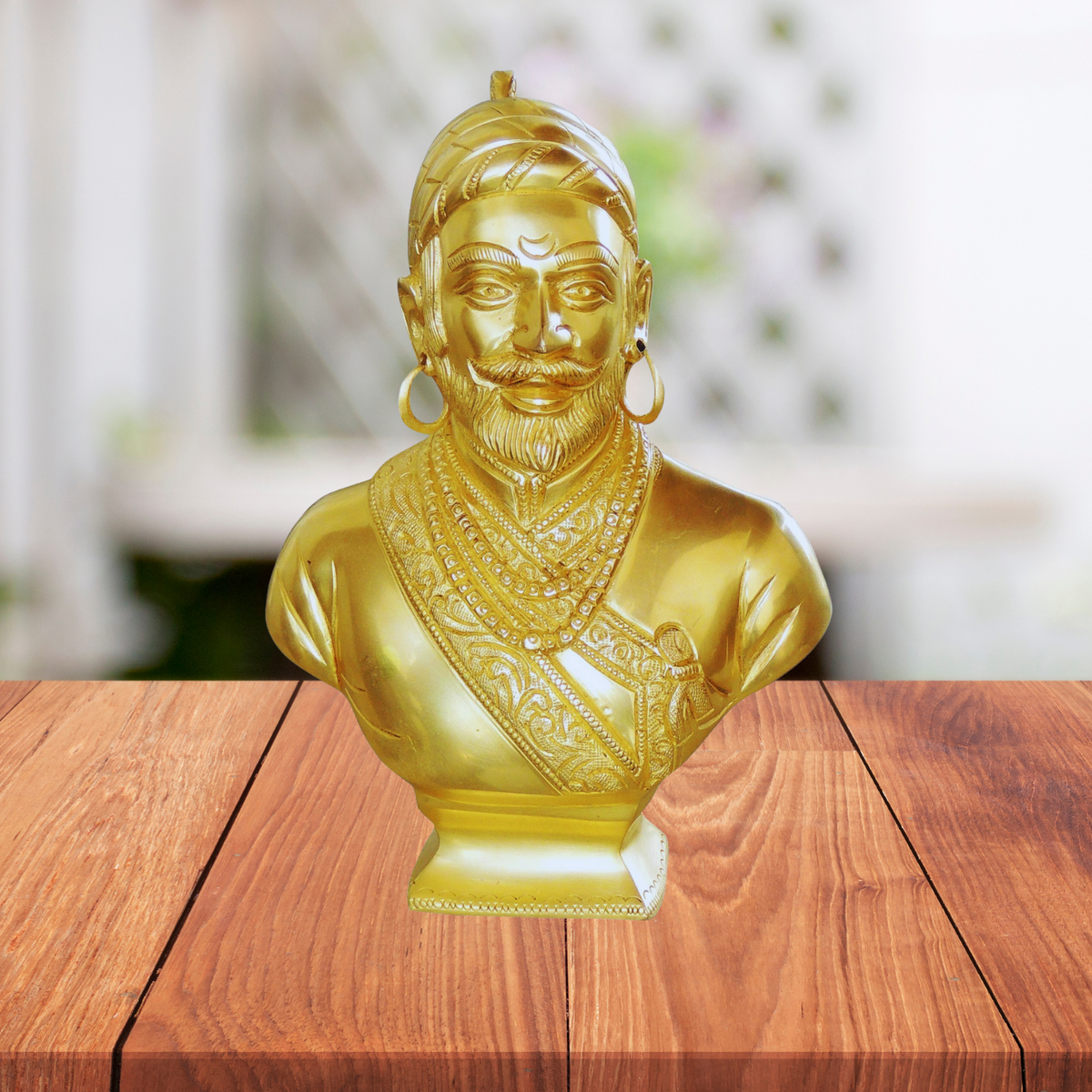 Brass Chhatrapati Shivaji 2.43kg - PUSHMYCART