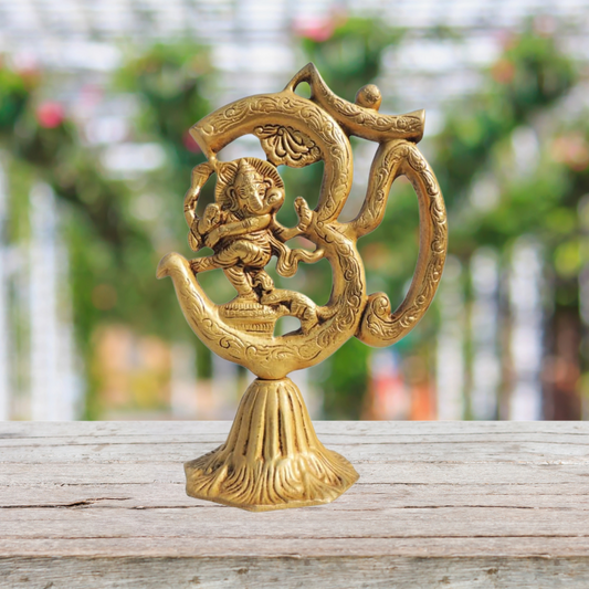 Brass Showpiece Om Ganesh Stand 1 Kg - PUSHMYCART