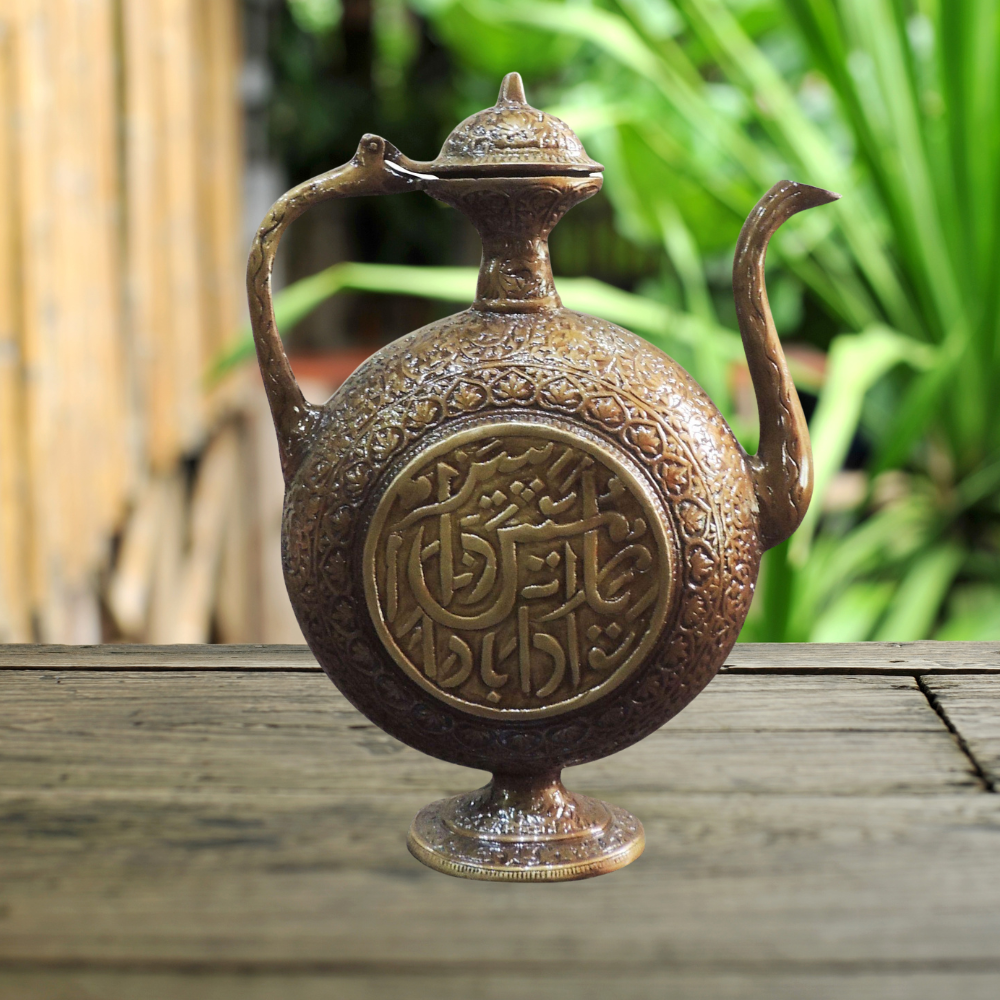 Brass Surahi Aftaba 5.5Kg - PUSHMYCART