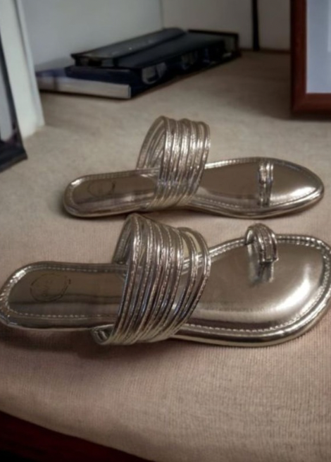 Dhaga Silver Kolhapuri Chappal for Women
