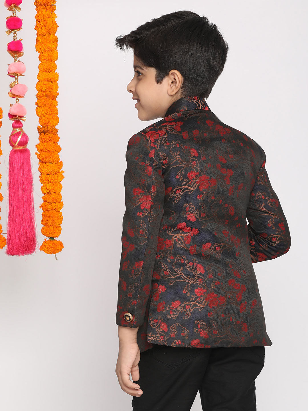 Vastramay Boys Maroon Woven Design Silk Blend Bandhgala Blazer - PUSHMYCART