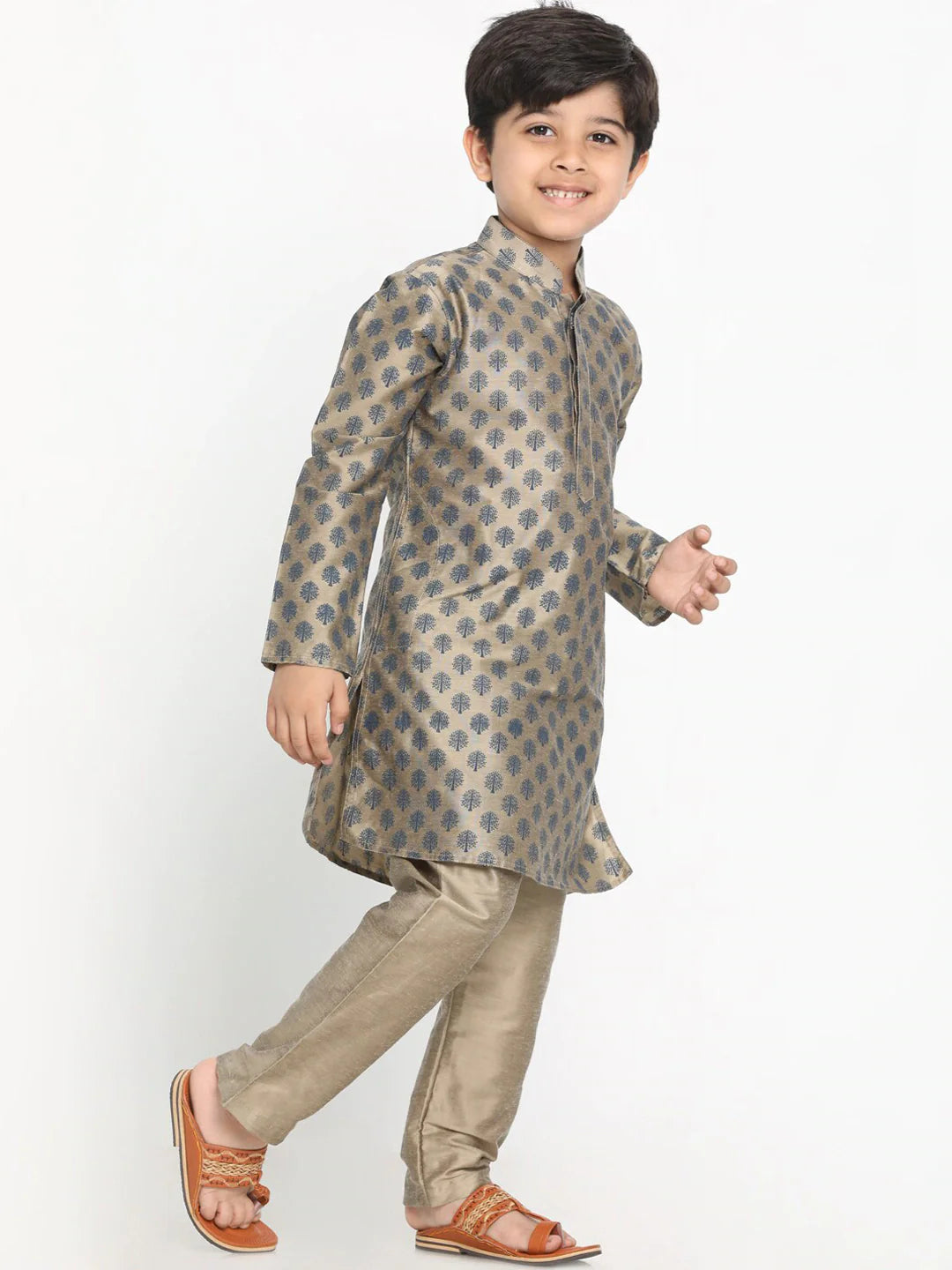 Vastramay Boy's Chiku Brown Printed Kurta With Pyjama Set - PUSHMYCART