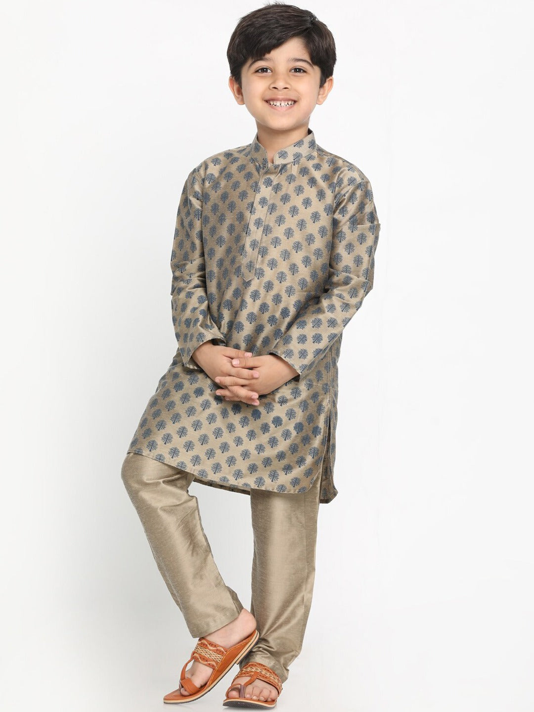Vastramay Boy's Chiku Brown Printed Kurta With Pyjama Set - PUSHMYCART