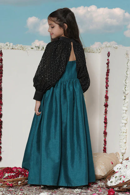 VASTRAMAY Girls' Green Sequinced Long dress With detachable Cuff Sleeves - PUSHMYCART