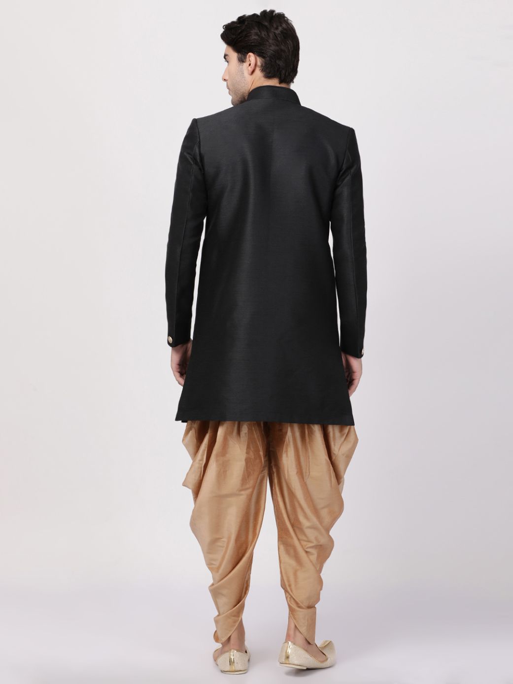 VASTRAMAY Men's Black Silk Blend Sherwani Set - PUSHMYCART