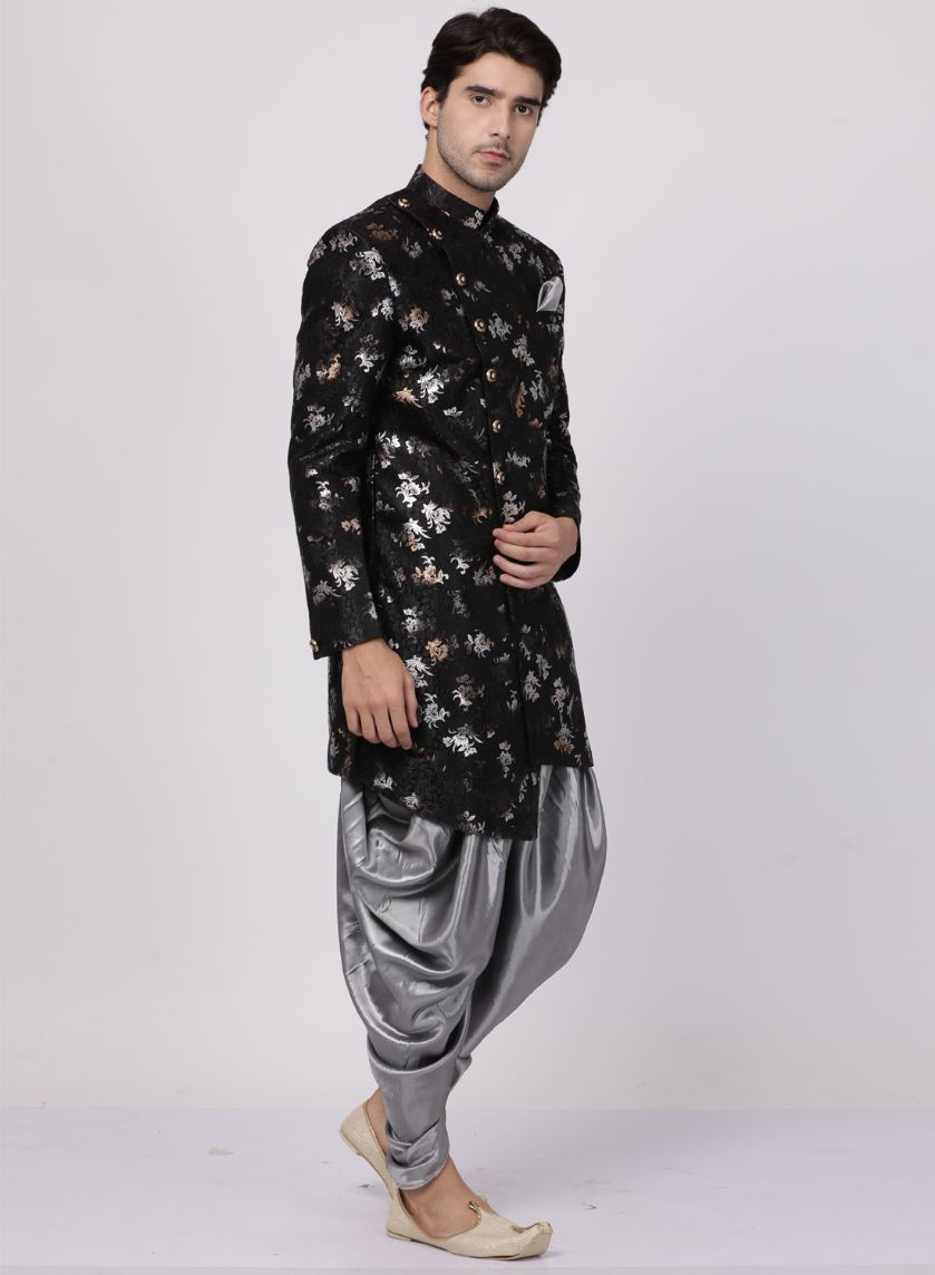 VASTRAMAY Men's Black Silk Blend Sherwani Set - PUSHMYCART