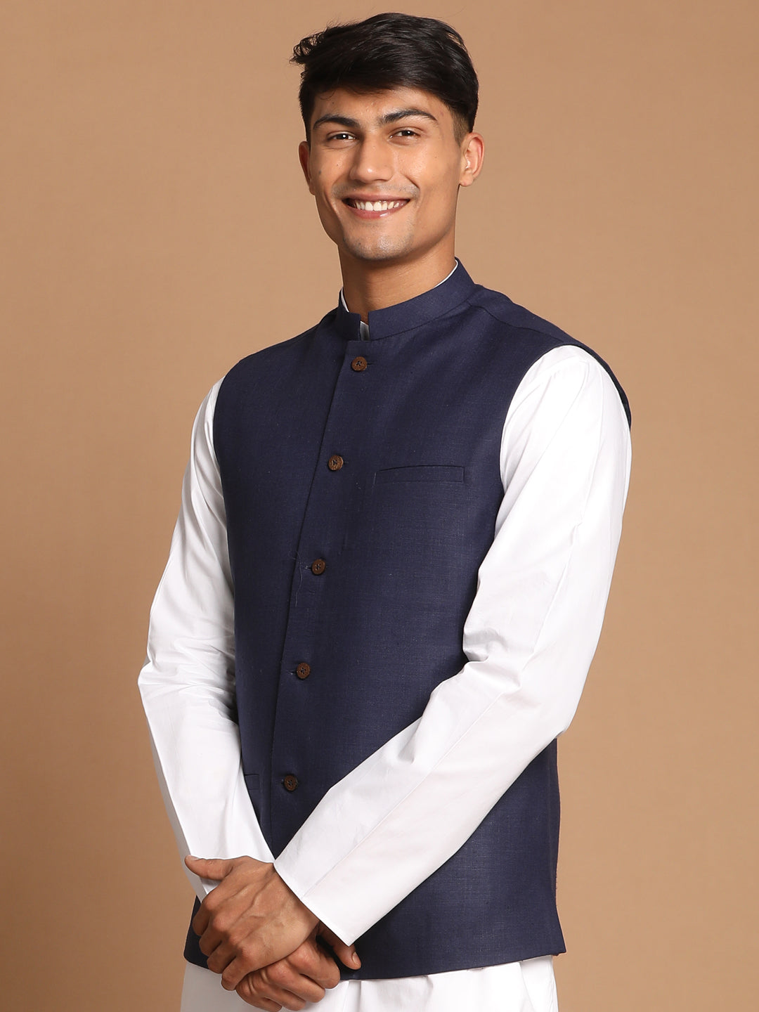 Vastramay Navy Blue Cotton Blend Nehru Jacket - PUSHMYCART