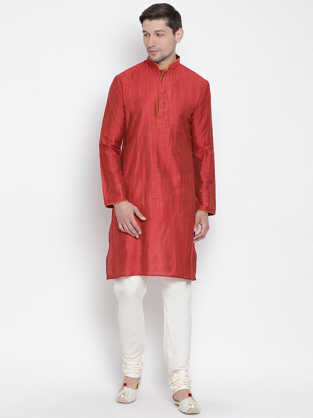 VASTRAMAY Men's Maroon Cotton Kurta and Pyjama Set