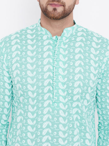 Vastramay Men's Green Pure Cotton Chikankari Kurta - PUSHMYCART
