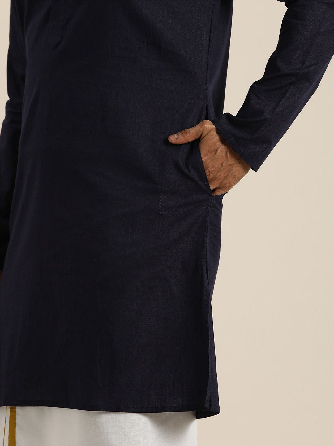 Vastramay Men's Navy Blue Cotton Kurta And Mundu Set - PUSHMYCART