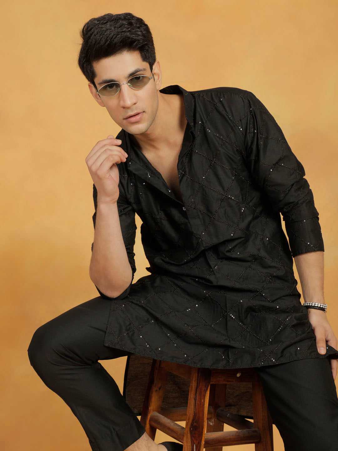vastramay mens black viscose kurta