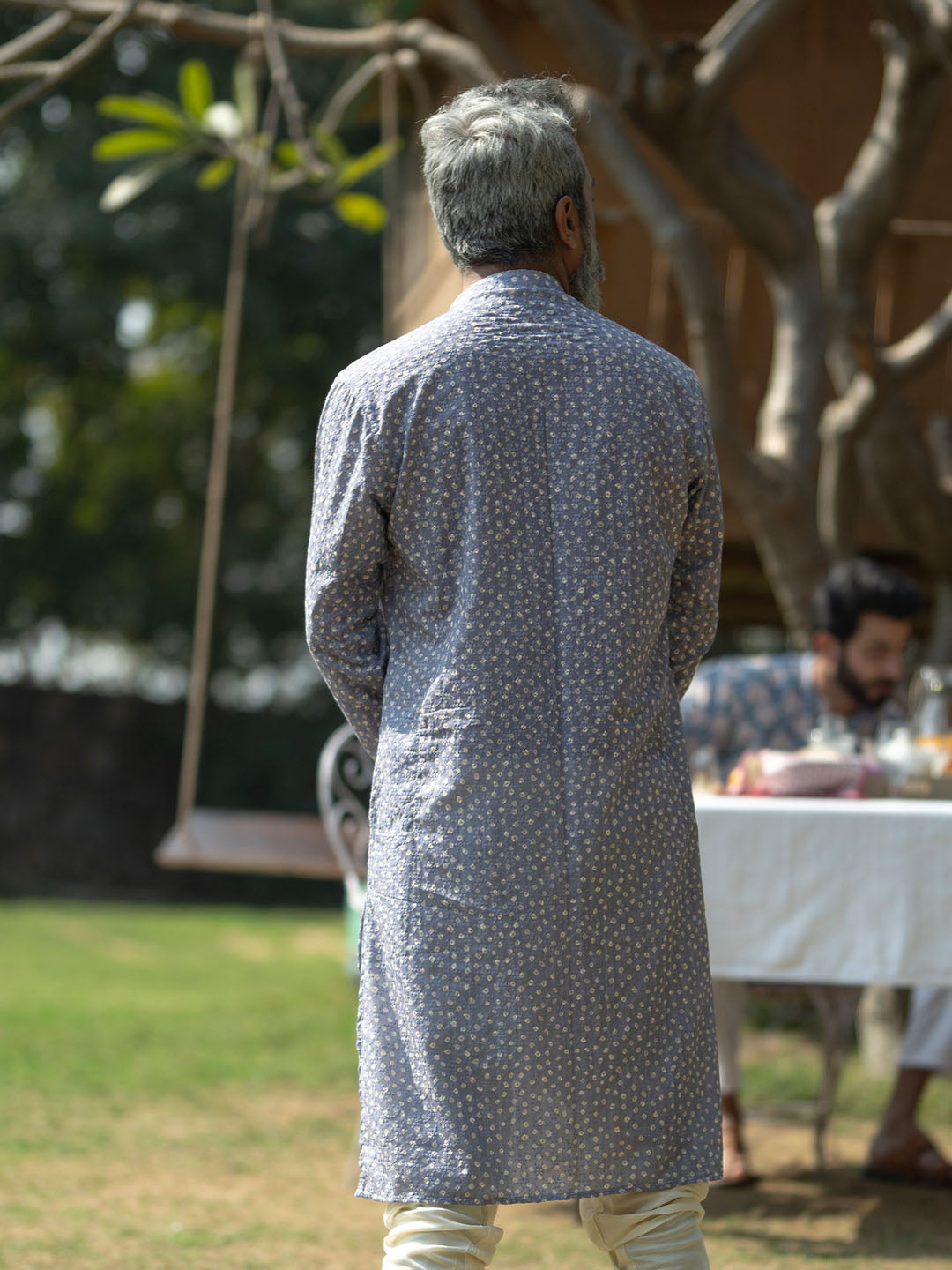 vastramay mens gray cotton blend kurta 1