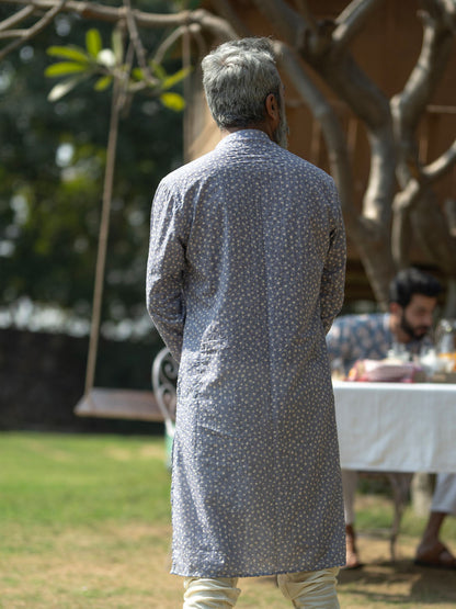 vastramay mens gray cotton blend kurta 1