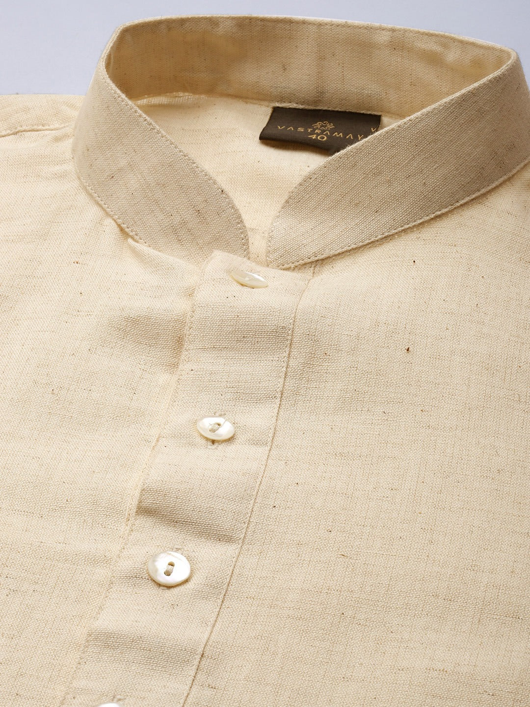 Vastramay Men Cream Pure Cotton Kurta with Mundu - PUSHMYCART