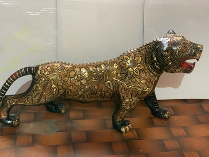 Brass Showpiece Tiger 6.82kg - PUSHMYCART