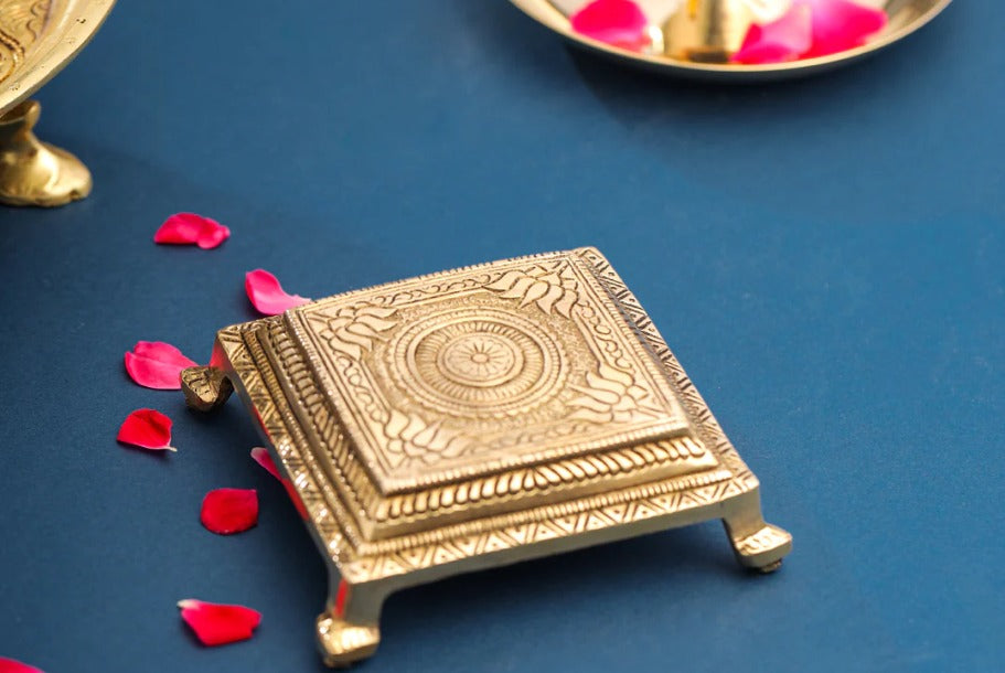 Brass Chowki For God Idol Statue 0.32kg - PUSHMYCART