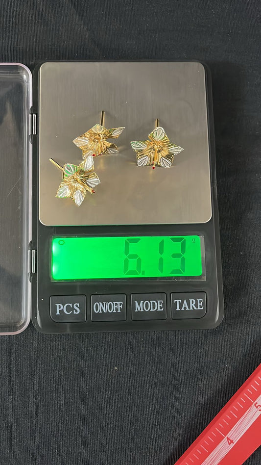 Pure Silver Shiny Golden Flowers 6.13g Pack Of 3 - PUSHMYCART