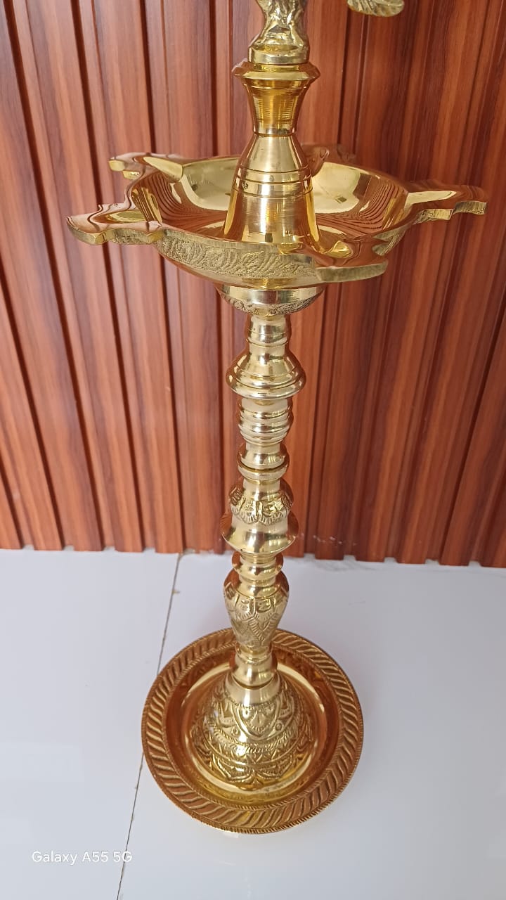 Brass Table Mahabharat Oil Lamp Deepak 2kg - PUSHMYCART