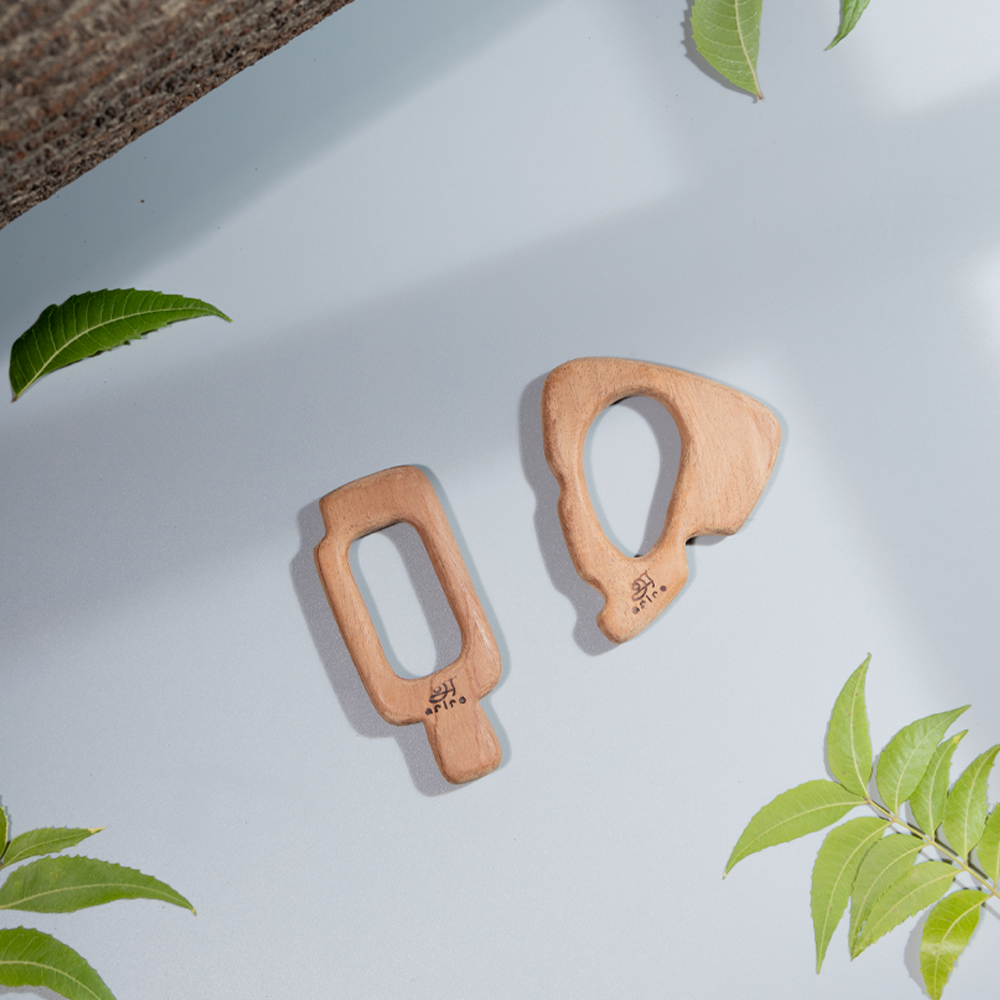 Ariro Toys Wooden Teethers - Cheese and ice-cream stick