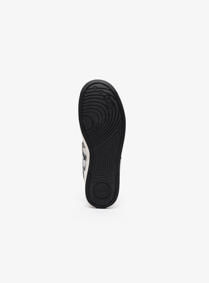 Comet X Lows Frostbite Sneakers
