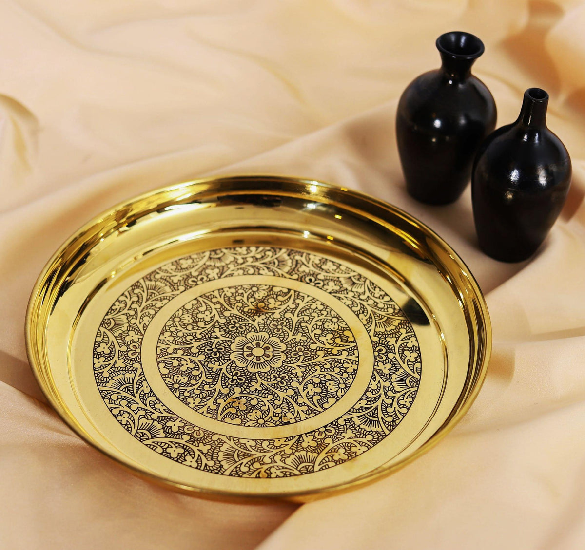 Brass Thali Embossed Design 0.66Kg - PUSHMYCART