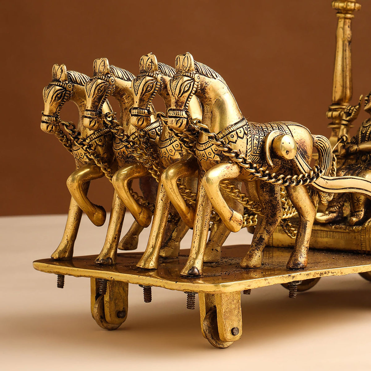 Brass Arjun Rath Statue 9.58kg - PUSHMYCART