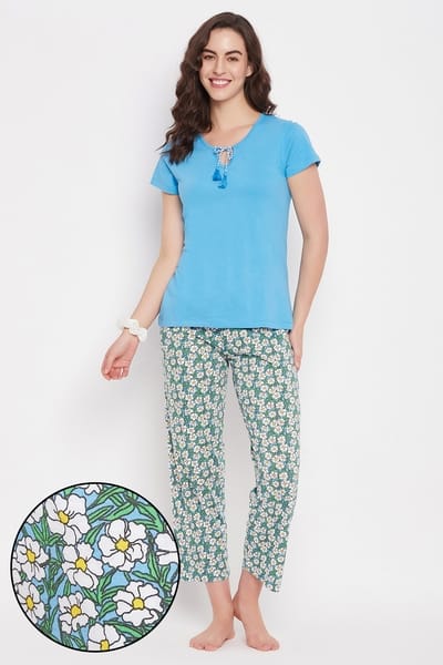Clovia Chic Basic Top &amp Pretty Florals Pyjama Set in Blue - 100% Cotton