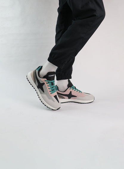 Comet Aeon Salmon Sneakers