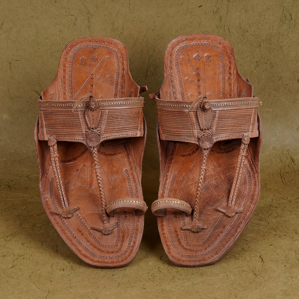 Shopkop Moja Shape Aamdar Kapashi Kolhapuri Chappal for Men
