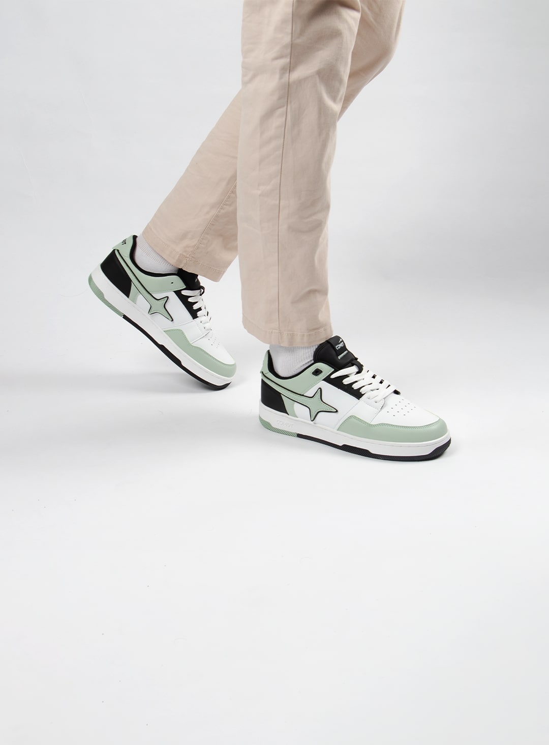 Comet X Lows Wasabi Sneakers