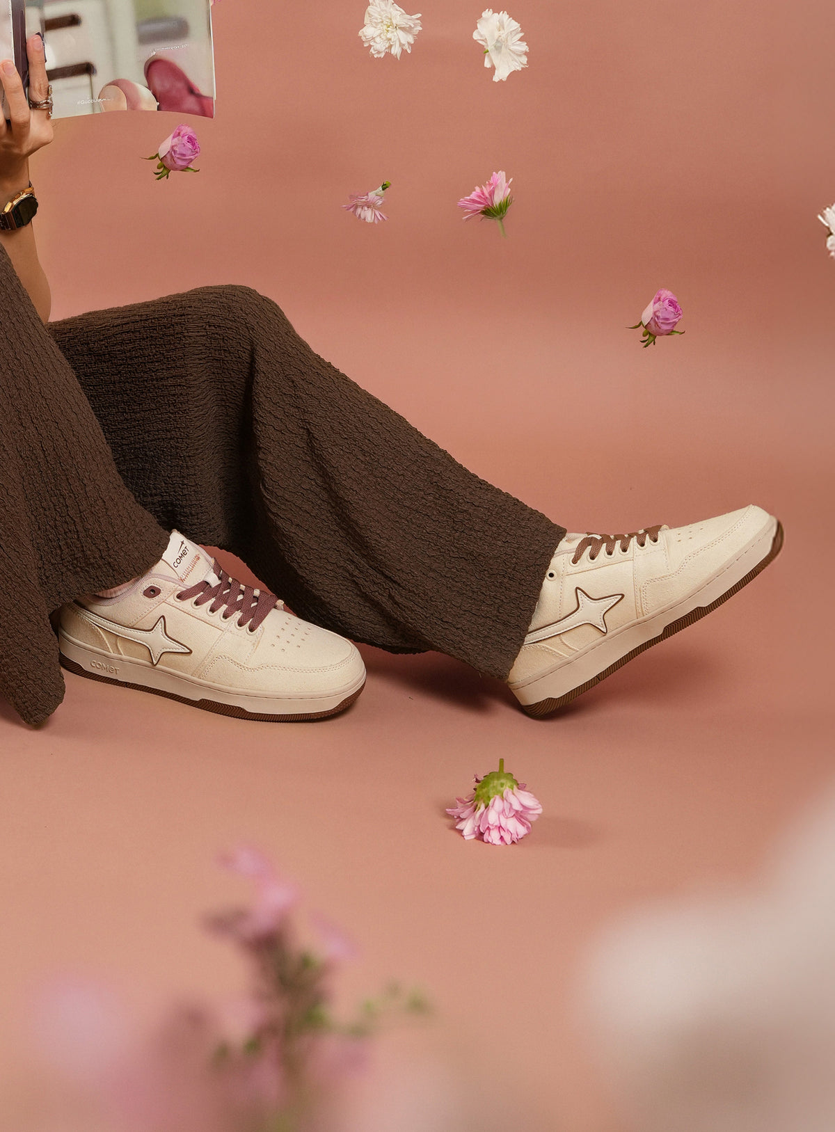 Comet X Lows Cortado Sneakers