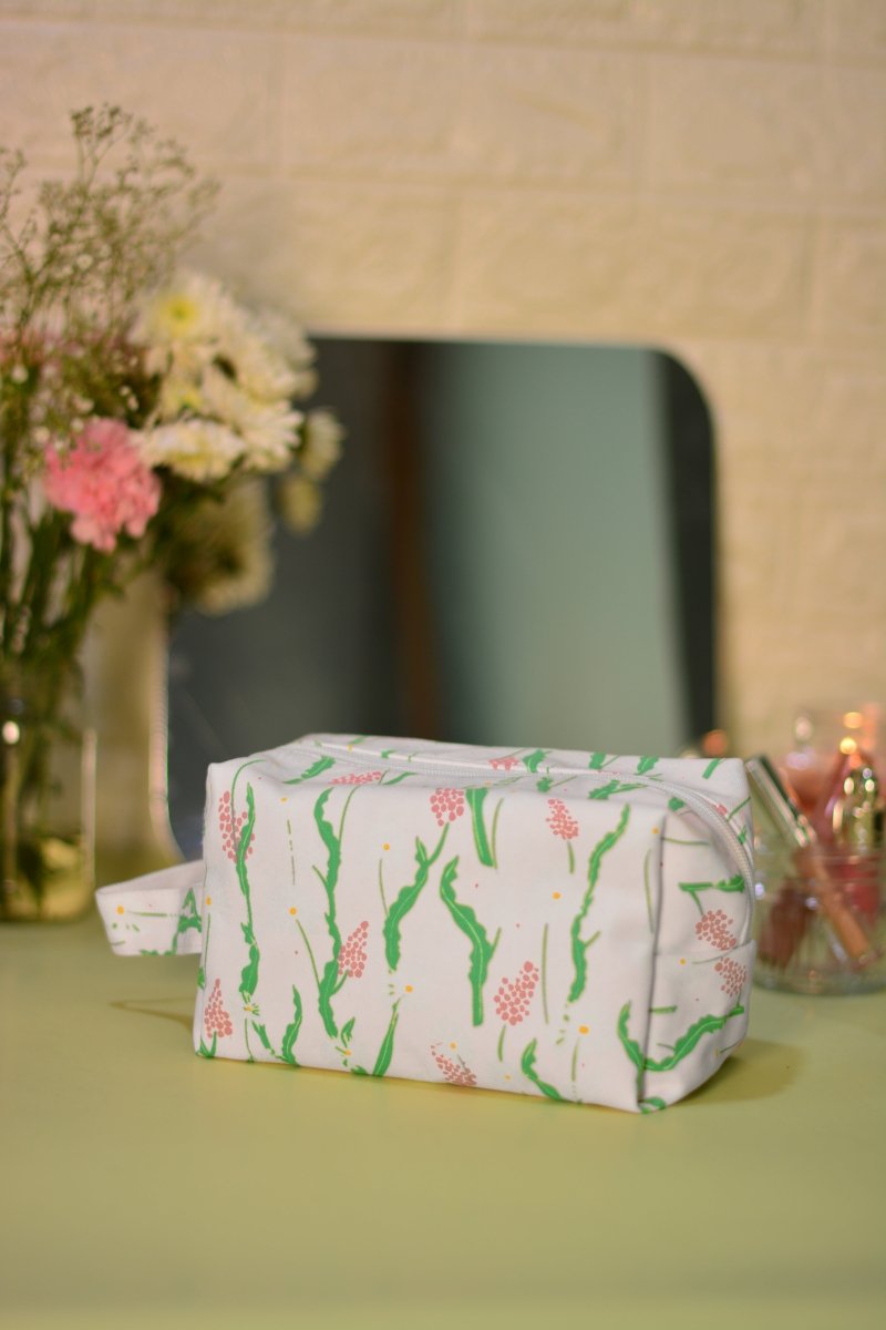 Ecoright Gingham & Reverie Travel Pouch