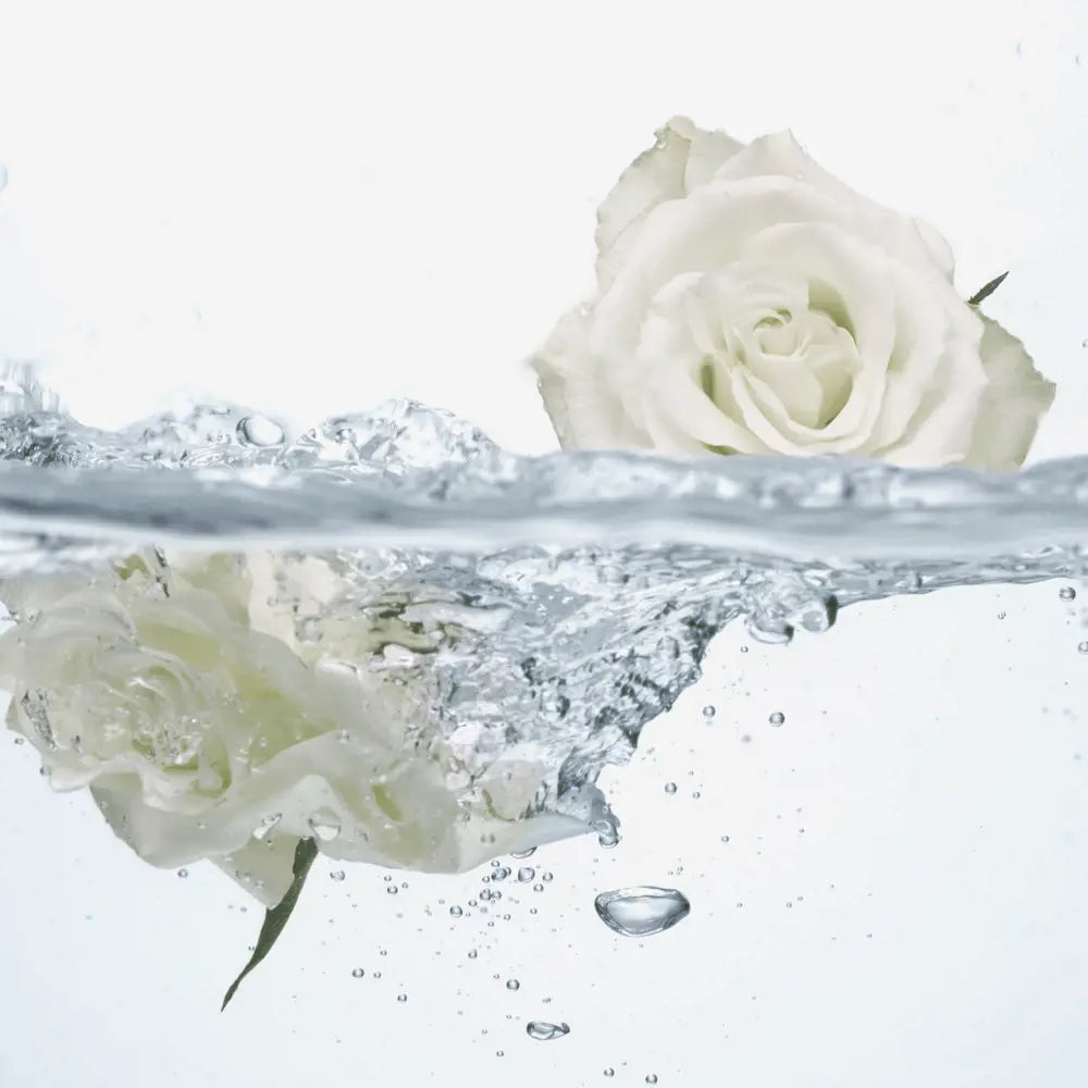 Oriflame Refreshing Intimate Wash with Rose Water