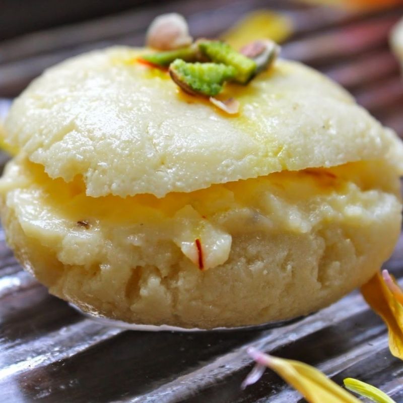 Sweet Magic Foods Malai Sandwich - PUSHMYCART