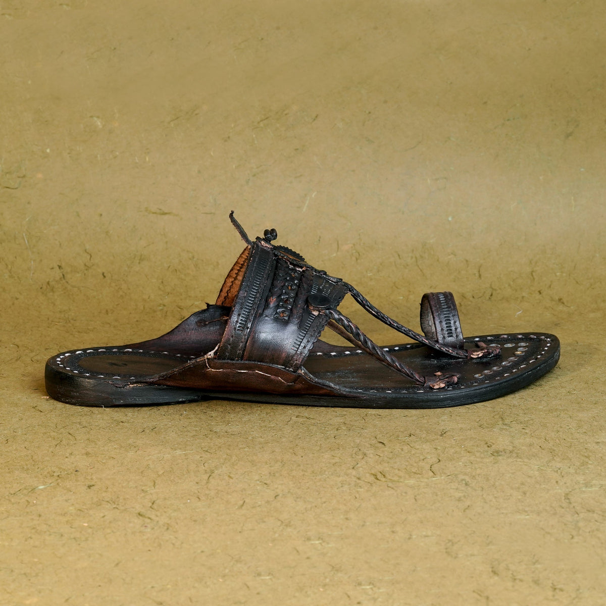 Shopkop Typical Kolhapuri Chappal for Men