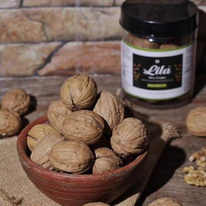 Lila Dry Fruits Walnut In Shell
