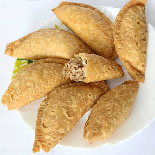 Special Swagruha Coconut Kajjikayalu 500g